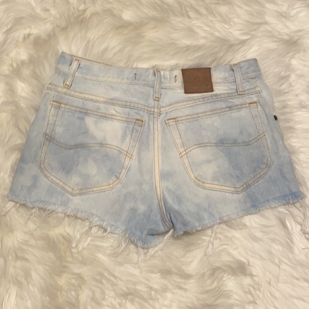 Vintage lee cut off Jean shorts - Picture 1 of 10